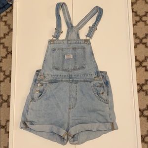 Women’s Levi overalls